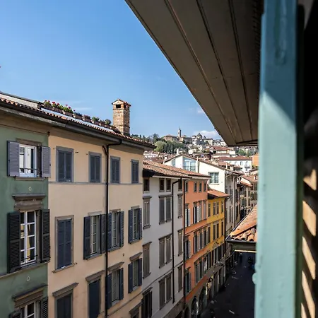 Apartment La Centro Storico Bergamo